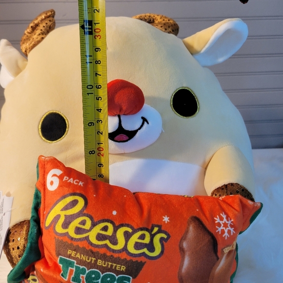 Snackles Zuru Rudi Reese's Peanut Butter Trees Plush Toy - Picture 8 of 10